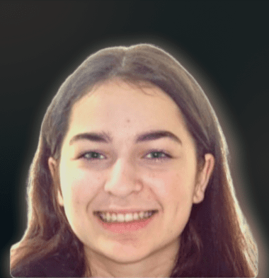 Teens patient 2 smile after orthodontic treatment